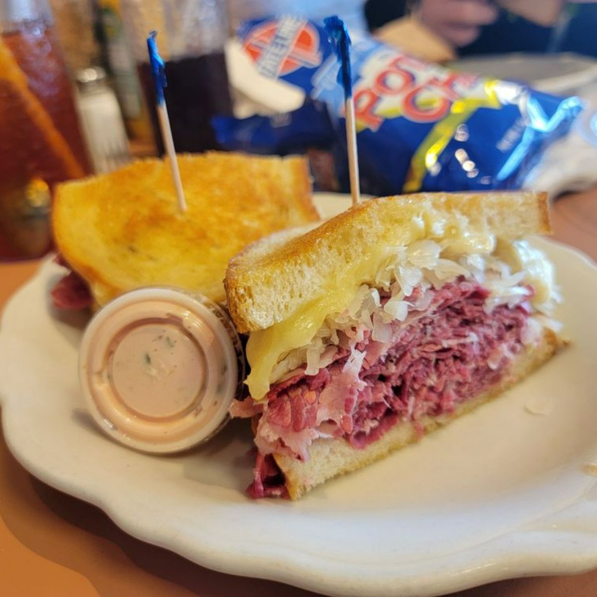 Rein's New York Style Deli tweet media