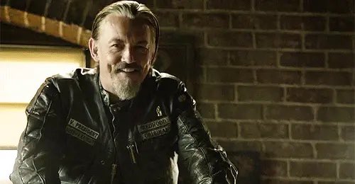 #SAMCRO || #VP 
• The Scot • Charming •

SLs|Banter. Ask to DM.

#FAKE || #OC || #SOA || #MAYANSMC 
• Friendly Writer • Mature Content/Themes • Triggers • Drugs • Alcohol• Sex • Violence •

• #ℍ𝕖𝕝𝕝𝕔𝕒𝕥 •
Like&amp;Retweet Appreciated