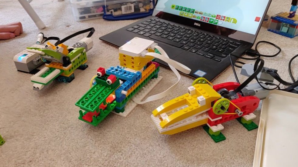 RO_BOTICA_'s tweet photo. RO-BOTICA te recomienda ver la evolución de
LEGO® WeDo, LEGO® WeDo 2.0 al actual LEGO® Education SPIKE Essential 🤩https://t.co/vqAhdeZHIc
🎥 Andy Hoang
#steam #creatividad #LEGOWedo #SpikeEssential #Wedo20 https://t.co/VC4ZgQLfyO