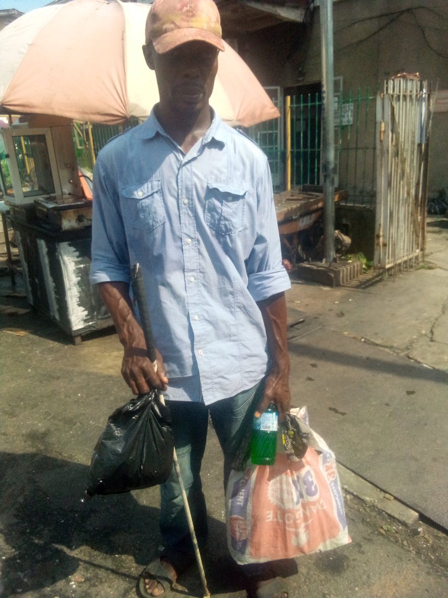 This is Mr Israel, a completely BLIND MAN selling LIQUID Soap in Yaba

He went into soap selling after graduating from school of the blind.

Can we pls help him? 
Pls retweet till his helpers see this.

Ike Ekweremadu Ambode David Hundeyin