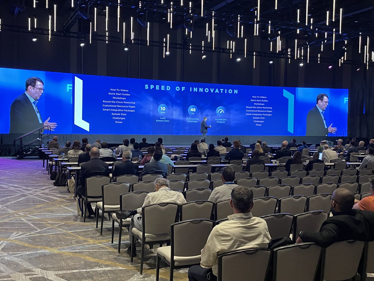 jefffried's tweet image. ⁦@deanandrews1969⁩ highlighting ⁦@InterSystems⁩ hackathon s, the ⁦@InterSystemsDev⁩ team including ⁦@shvarov⁩ and amazing innovations from the forge of innovation