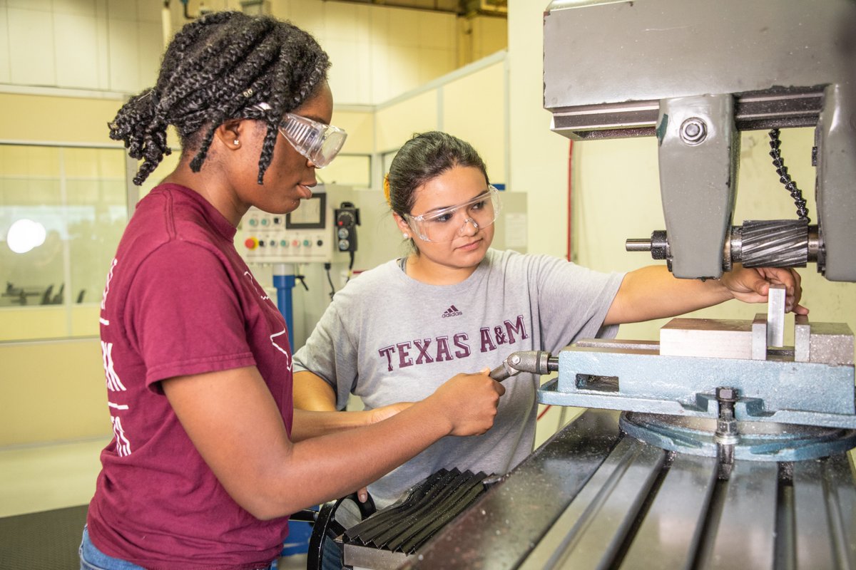 TAMU's tweet photo. Happy International #WomenInEngineering Day to our hardworking Aggie engineers at @TAMUEngineering and around the world! #INWED #WomenInSTEM 

Learn more about the exciting opportunities offered by @TAMUEngineering here: https://t.co/SxqXJt8kfC https://t.co/O1yj0JbTww