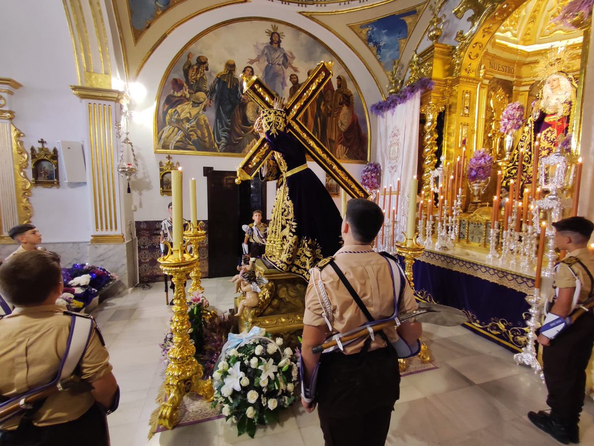 moraosalhgrande's tweet photo. Las Escuadras de Gastadores de los @Boinas_Negras realizan su guardia a la Sagrada Imagen de Ntro. Padre Jesús Nazareno. #DíadeJesús22 #Moraosalh #AlhaurinelGrande #CofradíasMLG https://t.co/Q7F2sKrvKM