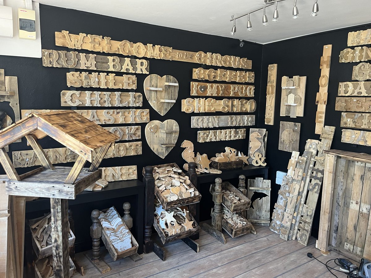 scrapwoodjunkie's tweet photo. Nearly there for our grand opening this Saturday #shopsmall #shopsmallbusiness #shopsmallbiz #shoplocal #CraftBizParty #business #rusticsigns #shopwelsh # https://t.co/JGgZREMGLZ