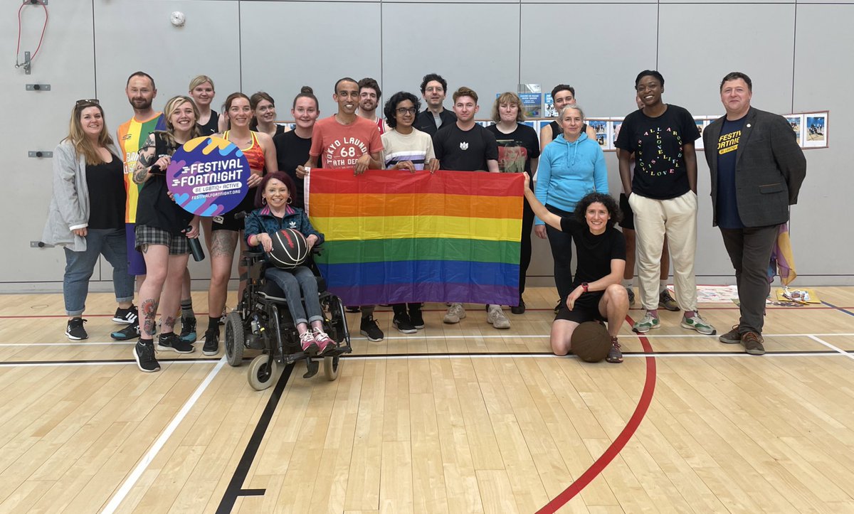 What a team the <a href="/glasgaroos/">Rainbow Glasgaroos</a> are! Thank you for having me join you and <a href="/LEAPsports/">LEAP Sports Scotland</a> in Festival Fortnight in #PrideMonth

The Glasgaroos are an LGBTQI+ all gender basketball group that meet every week for a game - but they do so much more! They support each other &amp; build networks🏀