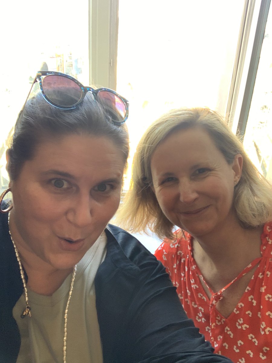 kelly Martinou tweet media