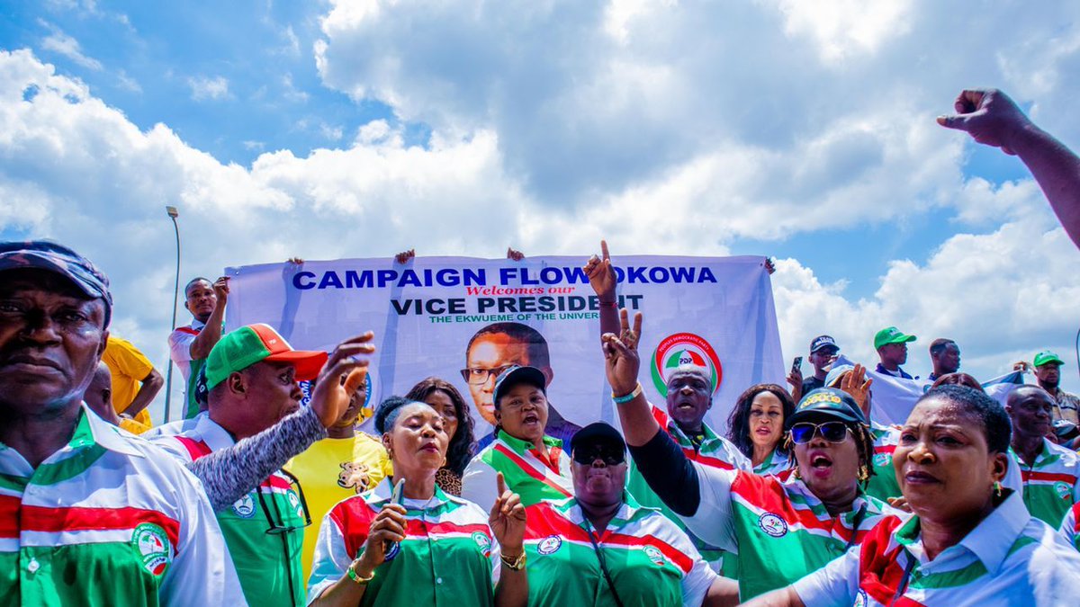 ComrdMuhd's tweet photo. #PDPFirst! #Atikowa2023! #OkowaComesHome: Happening Now!
Grand Reception: - Mammoth crowd of the Official Peoples Democratic Party (@OfficialPDPNig) members and supporters in Asaba, Delta state, to welcome the incoming the Vice Presidential candidate of our great party Governor https://t.co/kEDbpI2d7F