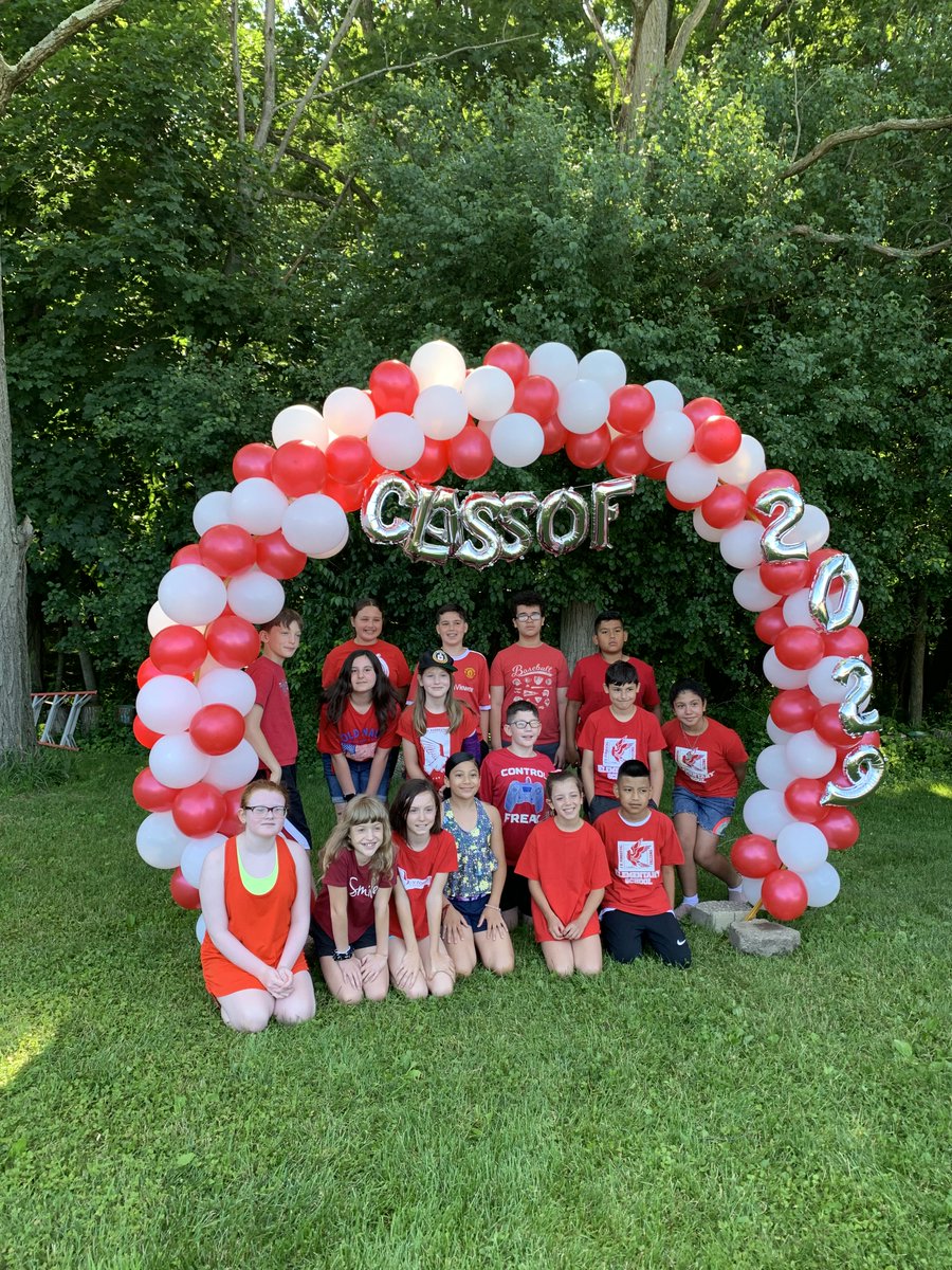jvfptso's tweet photo. Before we send our @jvfelementary 5th graders off to middle school, here's a flashback to their awesome Fun Day — complete with slip 'n' slide, tie-dyeing, crafting, pizza, and popsicles! What a fantastic time everyone had! https://t.co/5g8y3zBKlk