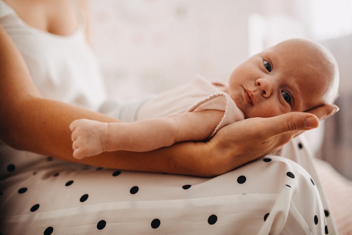 LGLHealthUnit's tweet photo. Have you made the informed decision to formula feed your baby? Don’t buy more infant formula than you need. Keep specialized #InfantFormulas for babies with allergies and medical conditions. There is no shortage of regular infant formula in Canada: https://t.co/LZ2akLernO https://t.co/zocO0zfz70