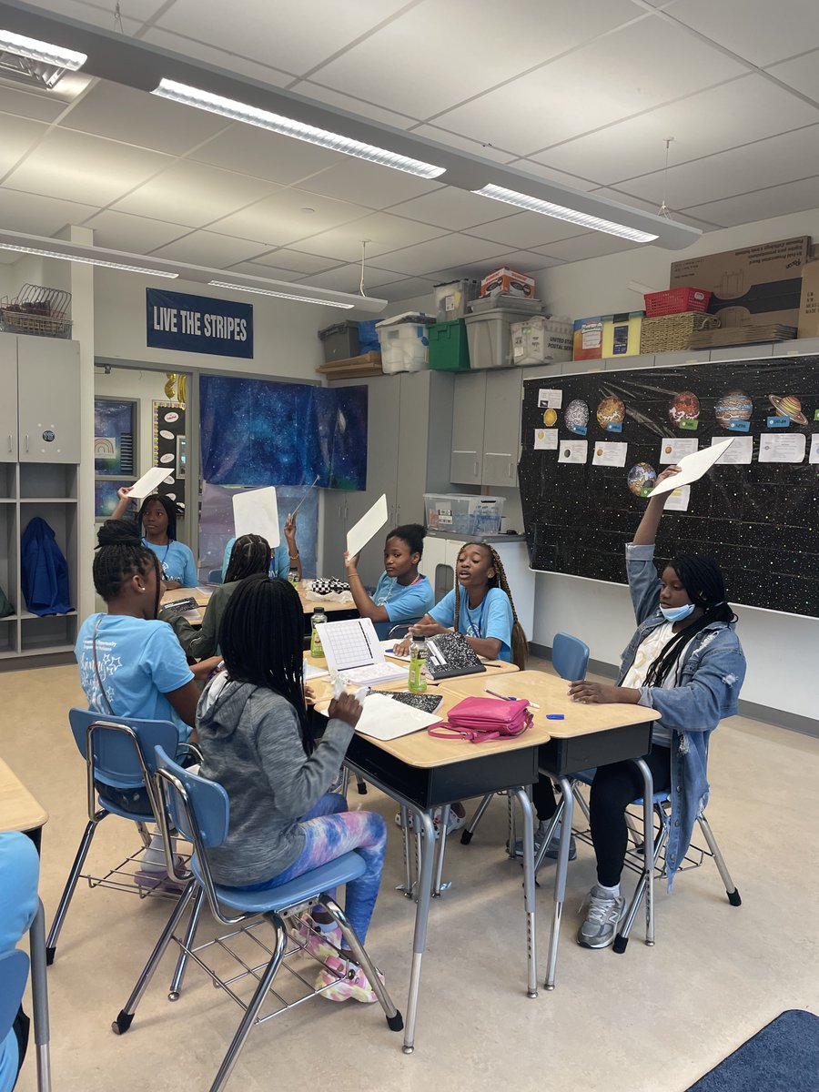EAHorizons's tweet photo. It's Day 3 and we are already #expandinglearning at Horizons!! We are so proud of our students and grateful for our amazing educators!!! https://t.co/fF8vefofpv