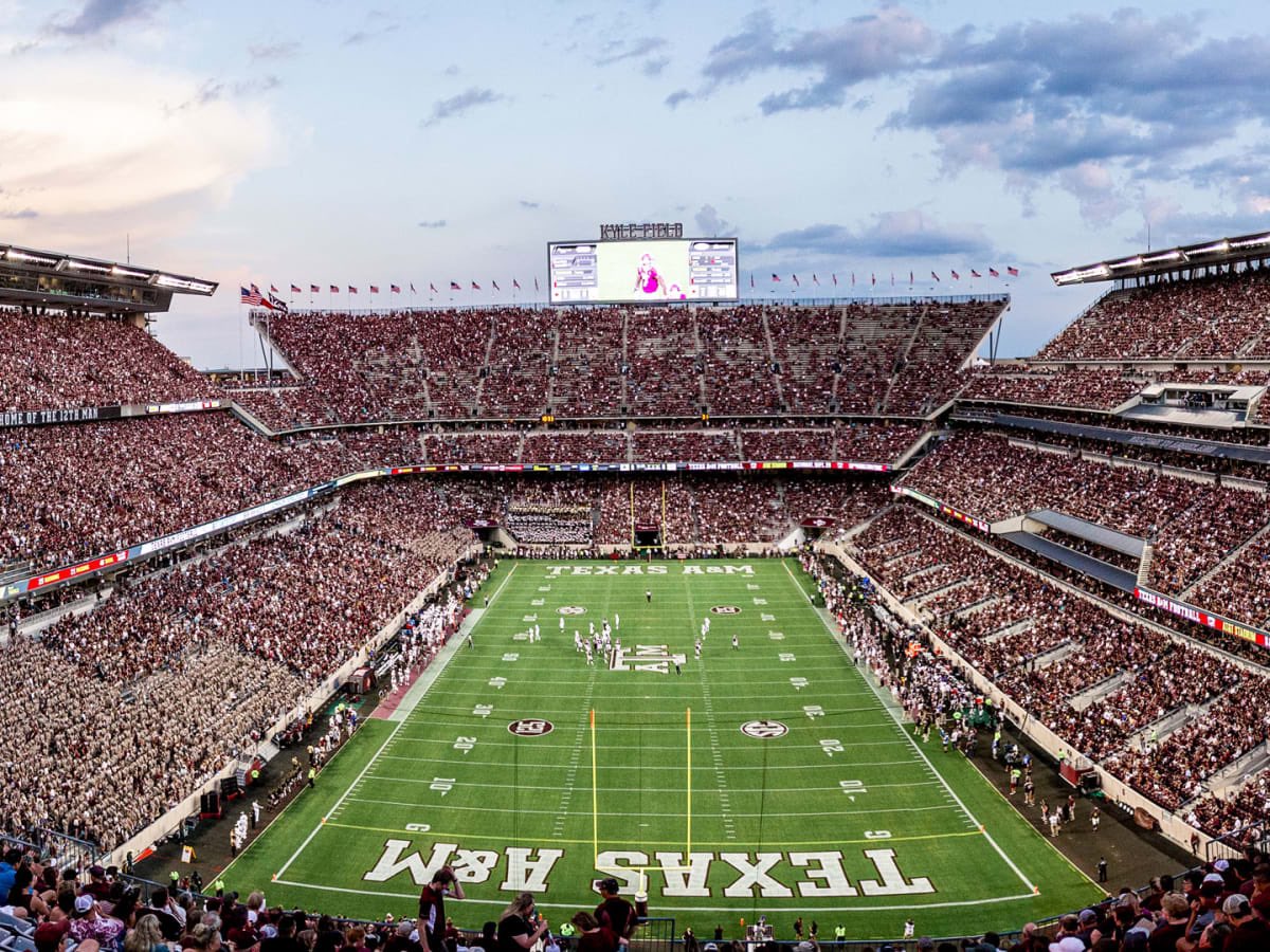 JackVanD85's tweet image. After a great discussion with Coach Fisher &amp;amp; @Coach_TPrice, I am blessed to announce that I have received a scholarship offer from Texas A&amp;amp;M University!
#GigEm #12thMan 👍🏼

Thank you!!!

@SLC_Recruiting @coachrdodge @CoachTibbitts @CoachColey @AggieFootball
