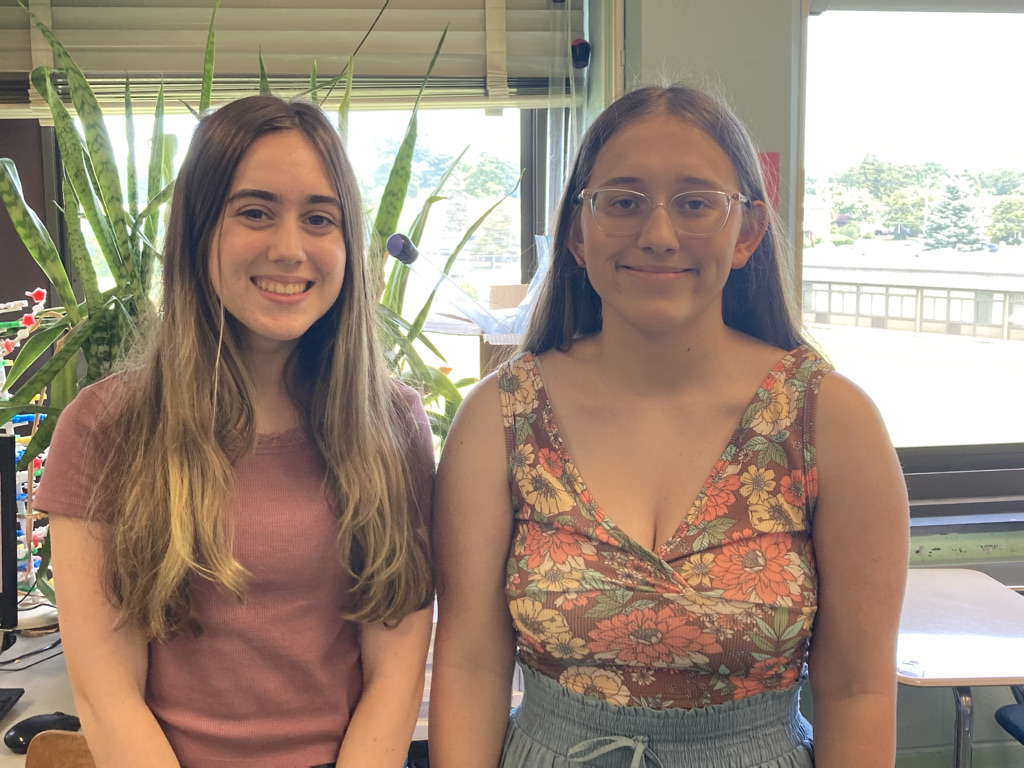 Senior High School ninth graders will be continuing their STEM education during the summer months. Many of the programs required interviews and essays for admission. Congratulations to: Magdalena Obrycki, Nicole Rex, Shayna Juimo-Kamga and Greg Almonacid.