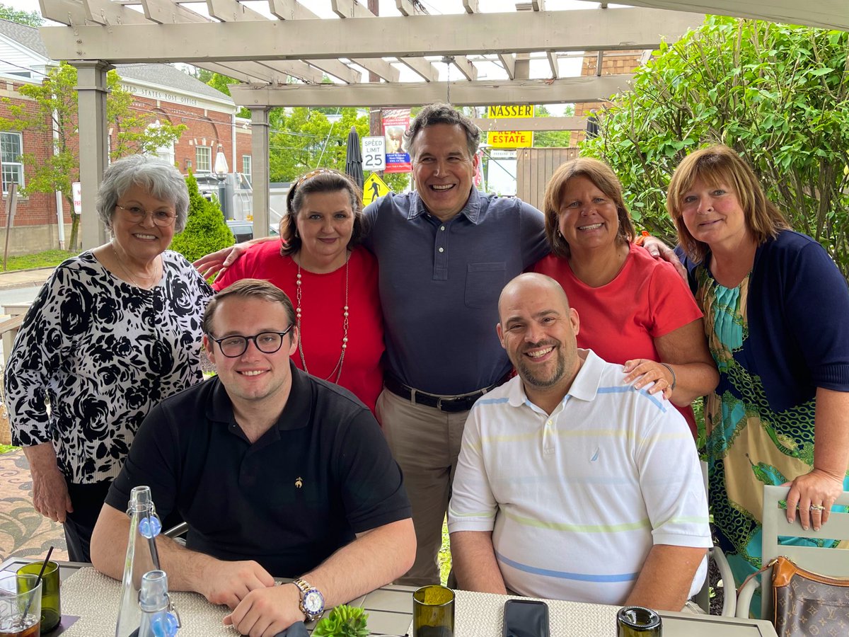 DaveMcCormickPA's tweet photo. This week, Iโm traveling across Pennsylvania to meet with campaign supporters & show our appreciation for all of their hard work this primary. Started today in Clarkโs Summit near Scranton thanking all of #TeamMcCormick in the Northeast for their tremendous support & dedication! https://t.co/E1FwmFbqJk