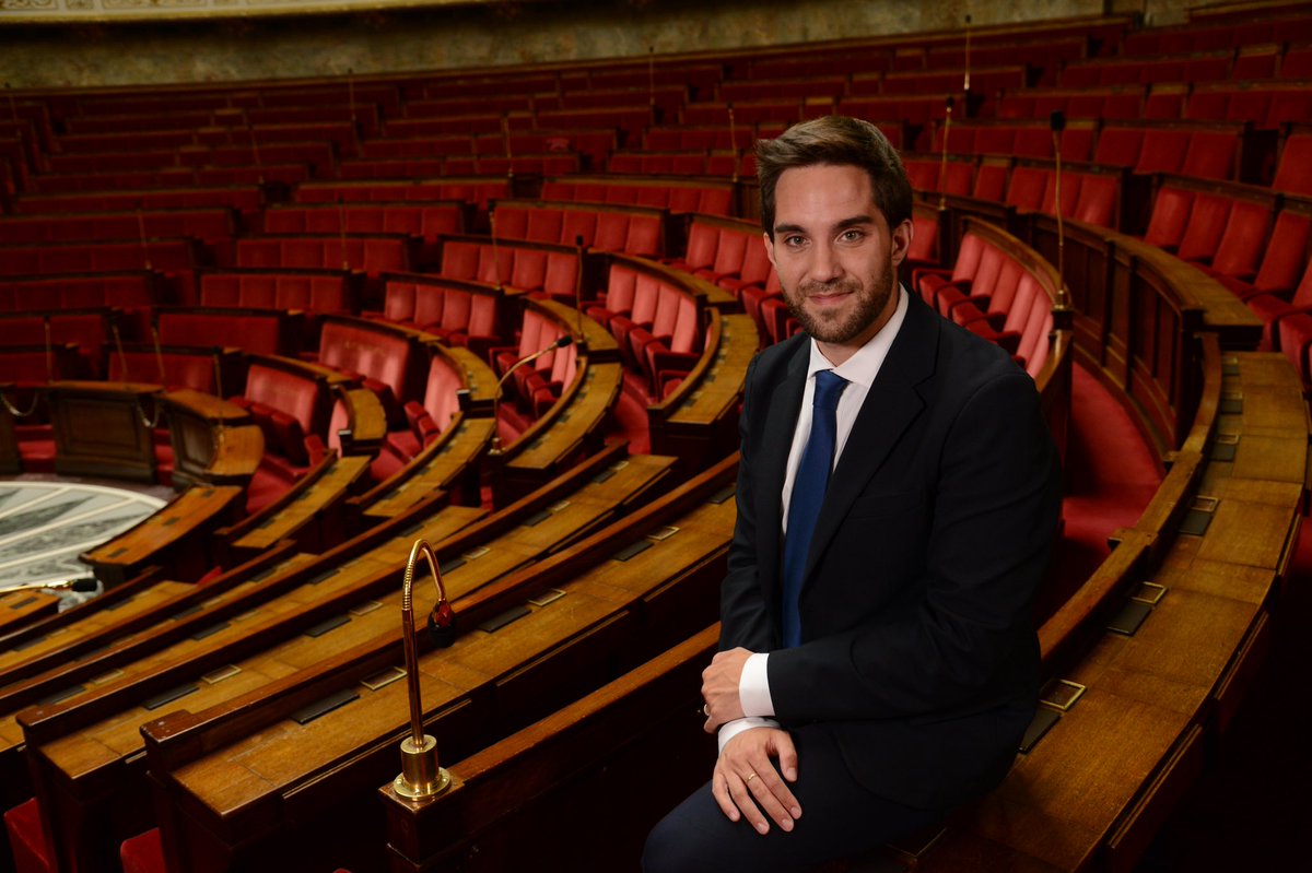 Thomas_Mng's tweet photo. 🇫🇷 Premiers pas à l’Assemblée nationale. 

Honoré de la confiance témoignée par les habitants du Gâtinais et du Montargois. 
Je suis prêt à les servir et les défendre comme député de la 4ème circonscription du #Loiret. https://t.co/U9OYI0cHOu