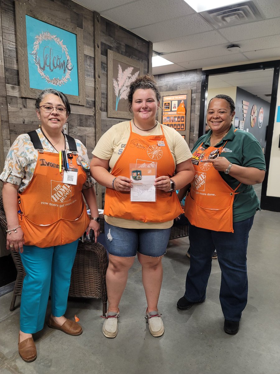 Shout to Cashier Ana!! Great job cleaning up the Garden registers! Thank you!!