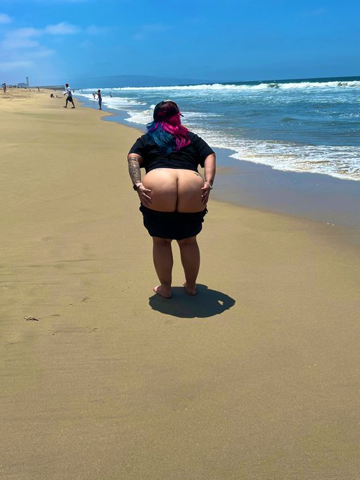 Packs of 🍑 https://t.co/KAgD6bnv7d<a href="/tag/newprofilepic"class="tags"><span>#newprofilepic</span></a>