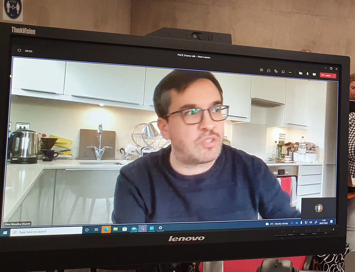 wendybfrost's tweet image. The incredibly successful and smart and creative @ImChrisWoodley sharing his play with our PGCE Drama and English cohort.  @wlv_education @wlvimpact @wlv_uni @TheDebbieHaynes 
Particularly proud as I taught him @BRITTheatre a teeny while ago. 
#NEXTLESSON 💙