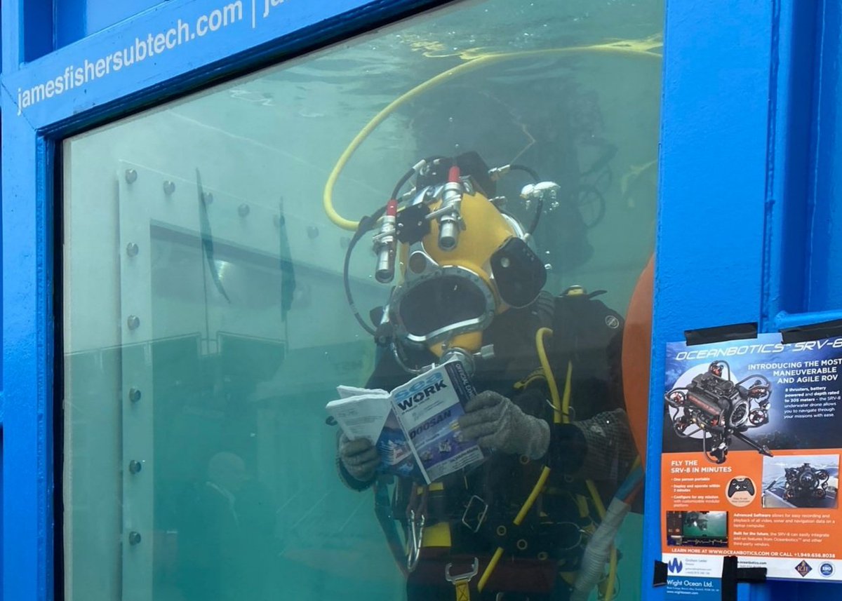 Interesting to hear about building a remote and autonomous workforce with @SeaBotXR and apprenticeship schemes at <a href="/uksasailing/">UKSA</a> today at <a href="/seawork/">Seawork</a>. Always good to chat with <a href="/warsashmaritime/">Warsash Maritime School</a> and <a href="/BerthonIntl/">Berthon International</a> too.

<a href="/MUKSolent/">Maritime Solent</a> @solentlep #seawork2022 #seaworkcareers #InspireTheFuture