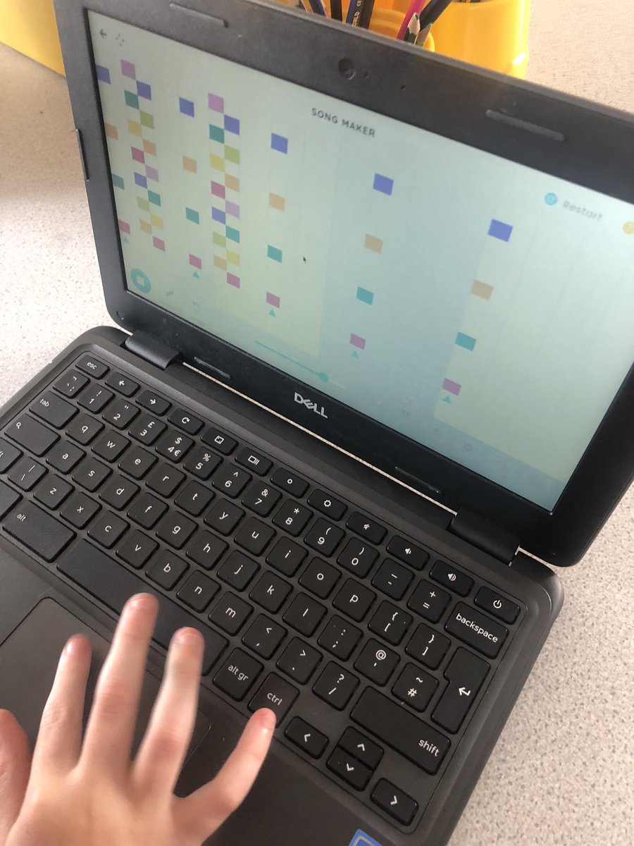 LakesideYork's tweet image. Computing club enjoyed getting musical today, and used ‘Song maker’ to create some exciting compositions. #LakeComputing
