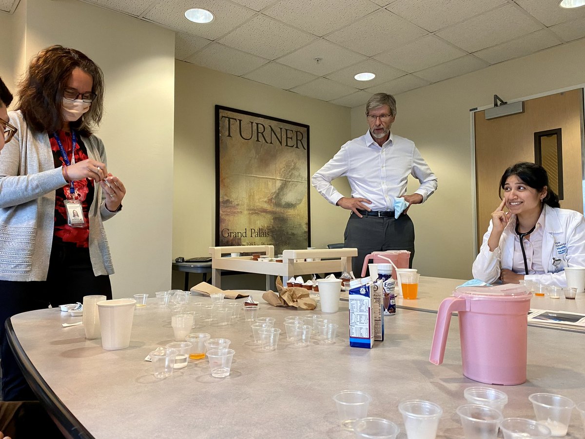 meganlebaker's tweet photo. Rounding out the end of this year at warp speed, mostly all in one piece… @sheheryarkhan10 @arundatirao6 @ADonatiMD @brewster_ursula @NephDan89 @ackley_will @YaleNephrology https://t.co/4p62bdho1c