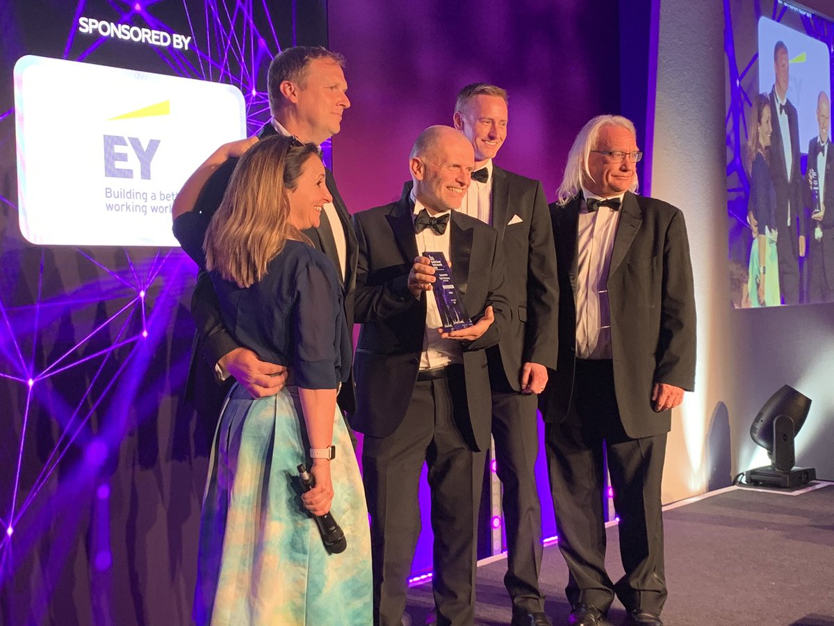 And Sustainable Tech Company of the Year sponsored by <a href="/EYnews/">EY</a> goes to <a href="/UtilitaEnergy/">Utilita</a> – many congratulations 👏👏 #SCTA #Awards #SouthCoast #AwardEvent