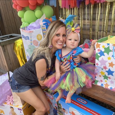 Liiiittle_bit's tweet photo. My whole world. 🪅 https://t.co/7w5NZs8bAE