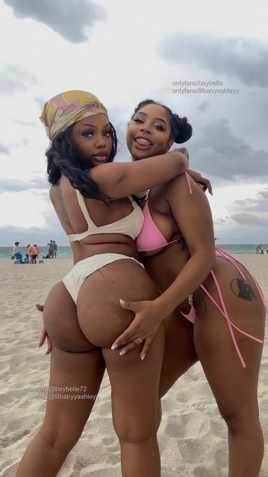 who wants to fuck me and my sister? 🫧 https://t.co/Ixg2BRdNOH