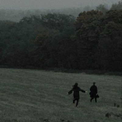 Yeni profil fotoğrafımla aşk yaşıyorum. Epey bi’ kullanırım artık 💚
#NouvellePhotoDeProfil