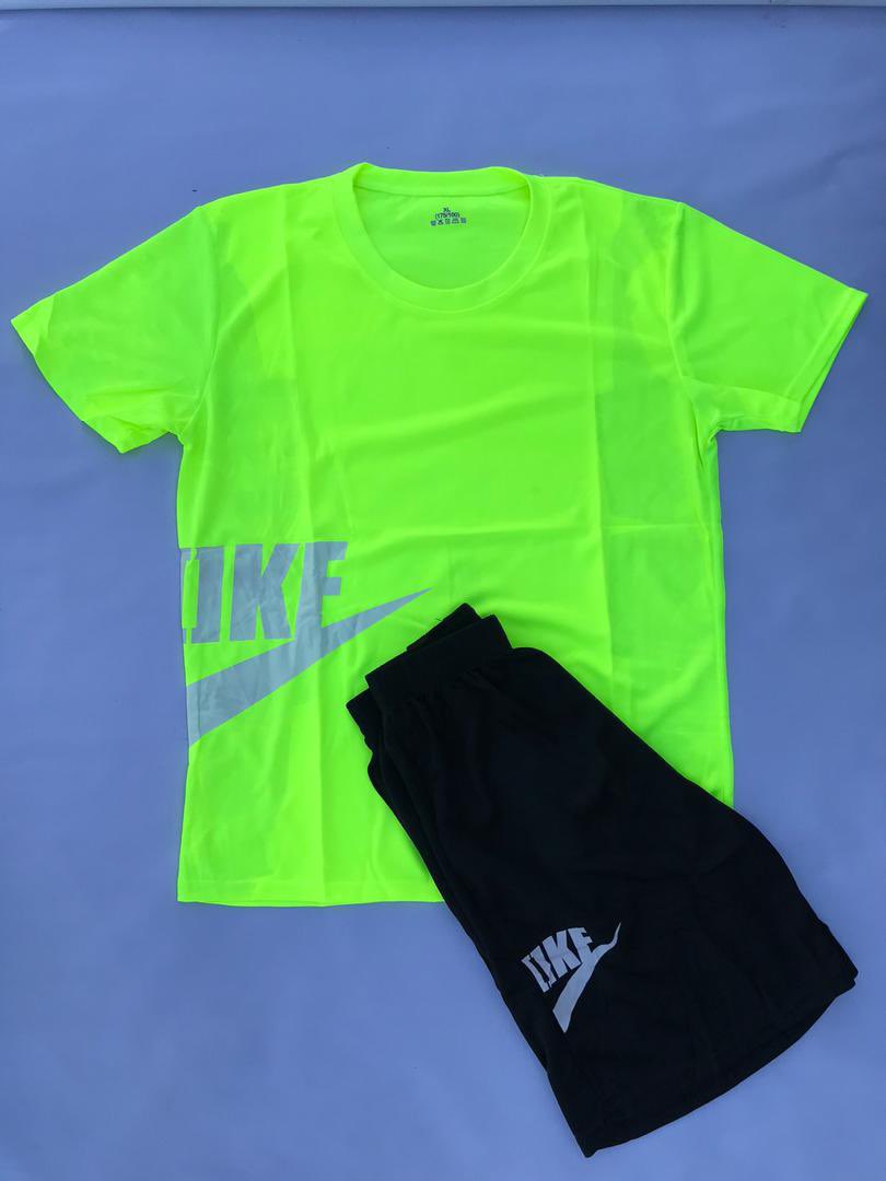 AbdullahiLawerl's tweet photo. I beg you in the name of God dont pass without RETWEETING🙏

Discount Price -2500 Nike wear

Location-Kano

Whatsapp\Phone:08105030198

|Khalid Kounde Atiku 1 USD #BBNaija Chelsea Biggie Gen Z Amaka Antony Kaduna United De Gea Miss Wike Atletico|

Thread👇 https://t.co/mbrLxq1hpw