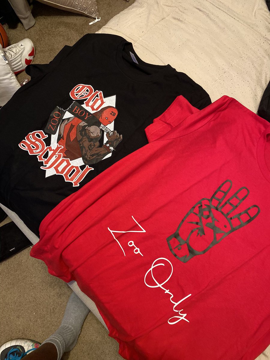 I have an XL left <a href="/zoo_boyz/">Animal Nupes</a>