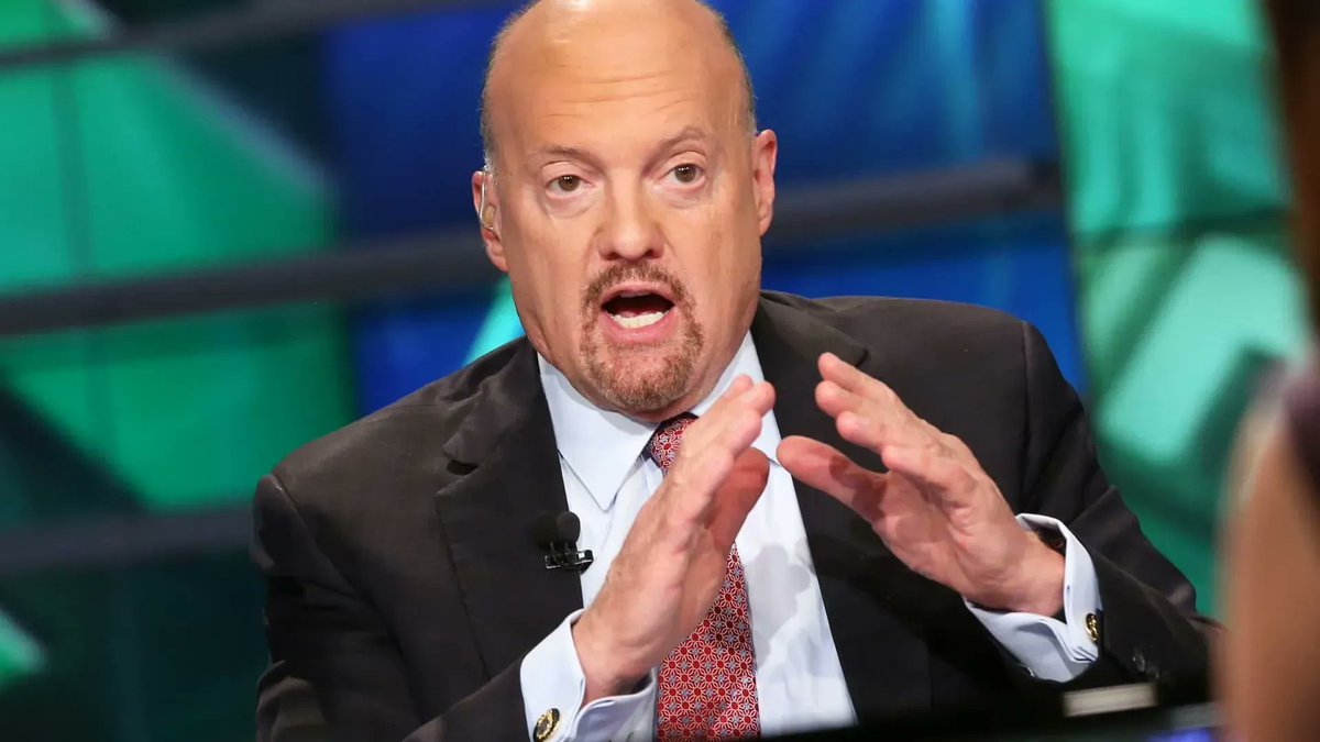 RoundlyX's tweet photo. Hey! @jimcramer from @madmoneyoncnbc is a “believer” in #crypto! 

He has some $ETH and recommends it as a way to diversify your #portfolio. 

Hey @jimcramer! Turn on some round-ups with us! 

@CNBC ➡️ https://t.co/qecwbGF1fQ https://t.co/Ixw0RO8Ldv