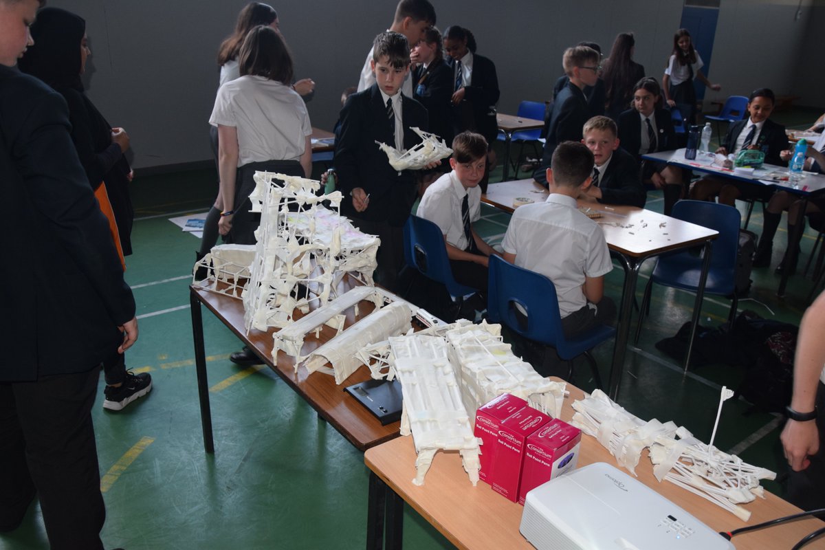dempsey_mrs's tweet photo. Thank you @bydesigngroup for helping us to celebrate #InternationalWomenInEngineeringDay with a fantastic @HS2ltd project. It was brilliant to see the students become engineers for the day #aspiration #knowledge #STEM https://t.co/p207ZV4dNu