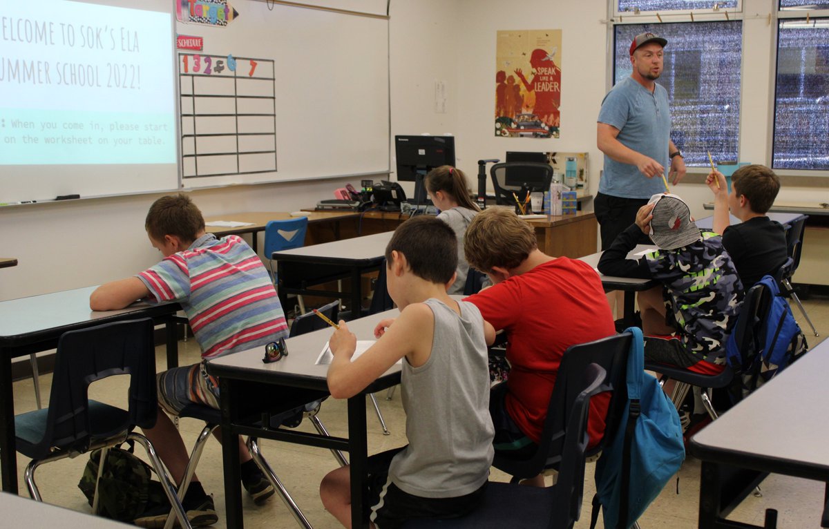 Lebanon Community School District tweet media