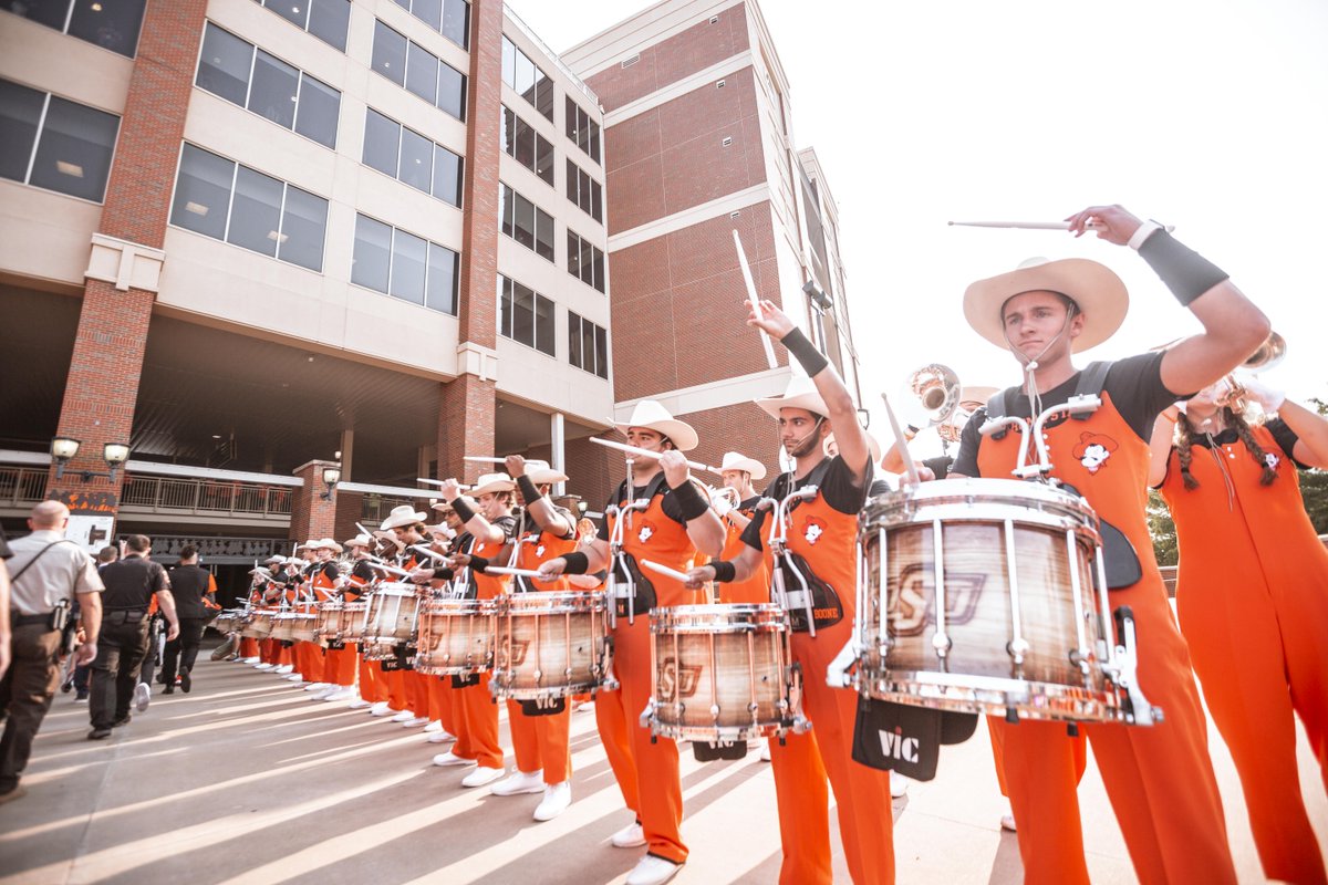 BeAnOSUCowboy's tweet photo. Drum roll, please!! ๐ฅ The #okstate admissions application will open for seniors July 1. Mark your calendar to #ApplyInJuly! #FutureCowboys #okstate27 https://t.co/YuxZiPbyyh https://t.co/e5AyjEKDFt