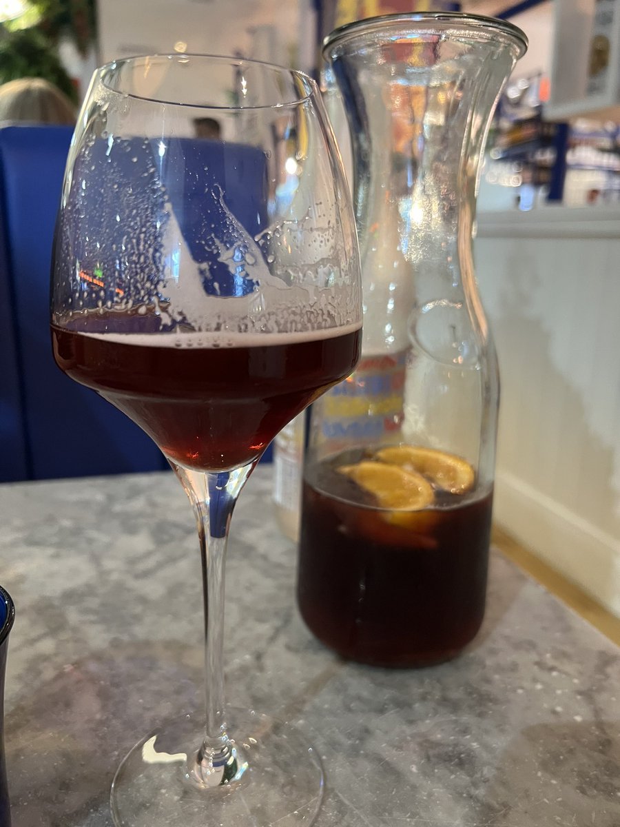 Fantastic food tonight 🍤 oh and the sangria 😀 <a href="/alioliuk/">Alioli</a>