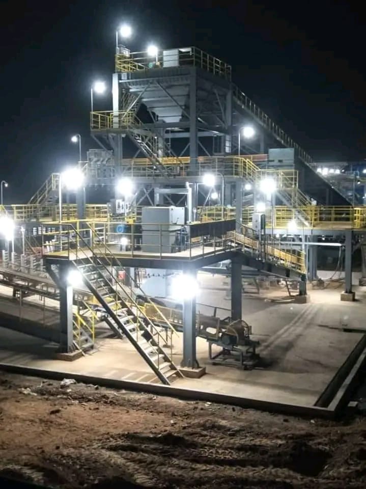 kamba82's tweet photo. RDC/Lualaba: Construction d'une Usine de traitement du cobalt . https://t.co/BnKUoaPaV1
