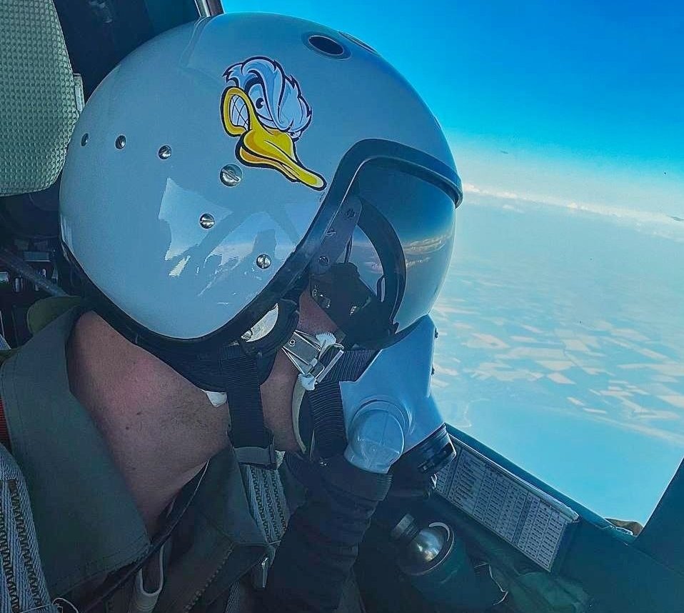 Наш боевой летчик фронтового бомбардировщика Су-34! 🇷🇺😎