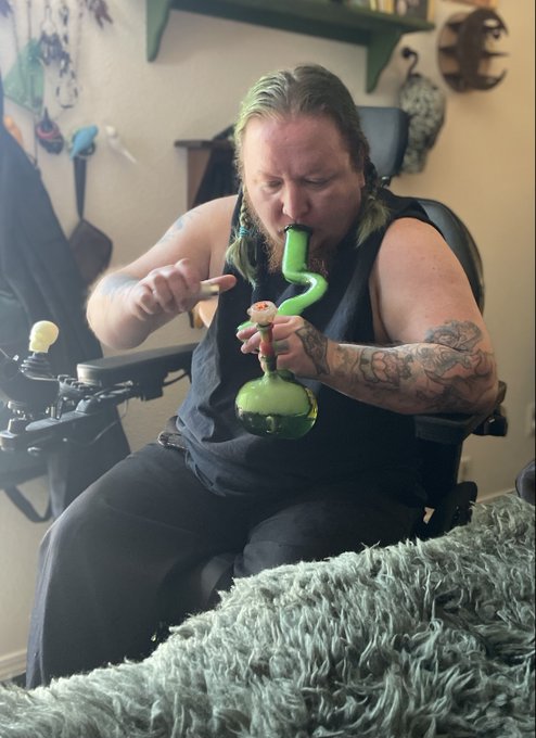 ice filled zong https://t.co/LlOBk5Vt4w<a href="/tag/manyvids"class="tags"><span>#manyvids</span></a>