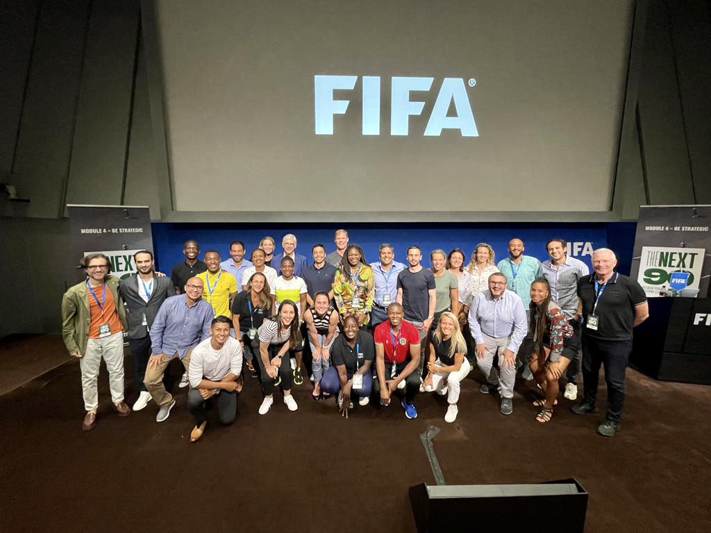 AlexiLalas's tweet photo. Our FIFA #TheNext90 class of 2022. Some dude wandered into the lecture and photo-bombed from the back row. Think he just wanted to stand next to me. https://t.co/gDnLyy07yI