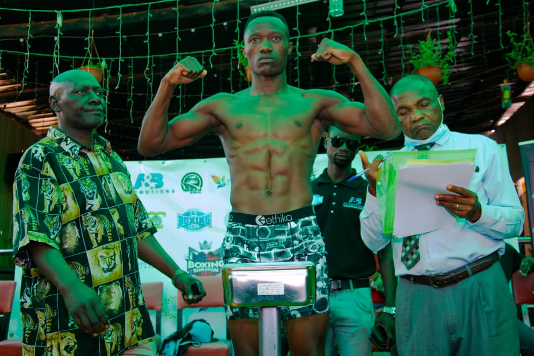 BoxingSanta's tweet photo. Just in shape super welterweight champion Uganda https://t.co/sZq06IiMTO