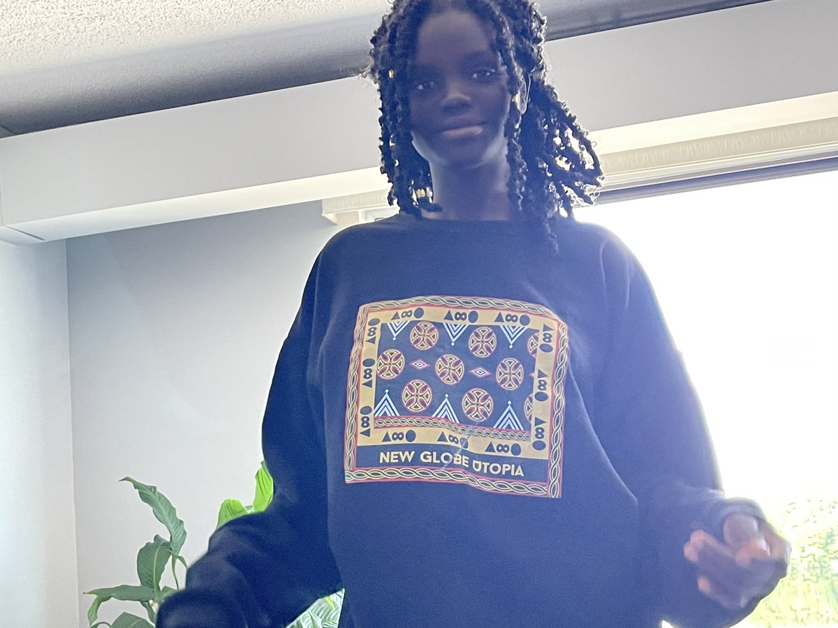 NewGlobeUtopia's tweet photo. Shop @NewGlobeUtopia at https://t.co/OsbBu8UA6D
#newglobeutopia #africanfashion #Cameroon #africa #Utopia https://t.co/hKQccxWPuq
