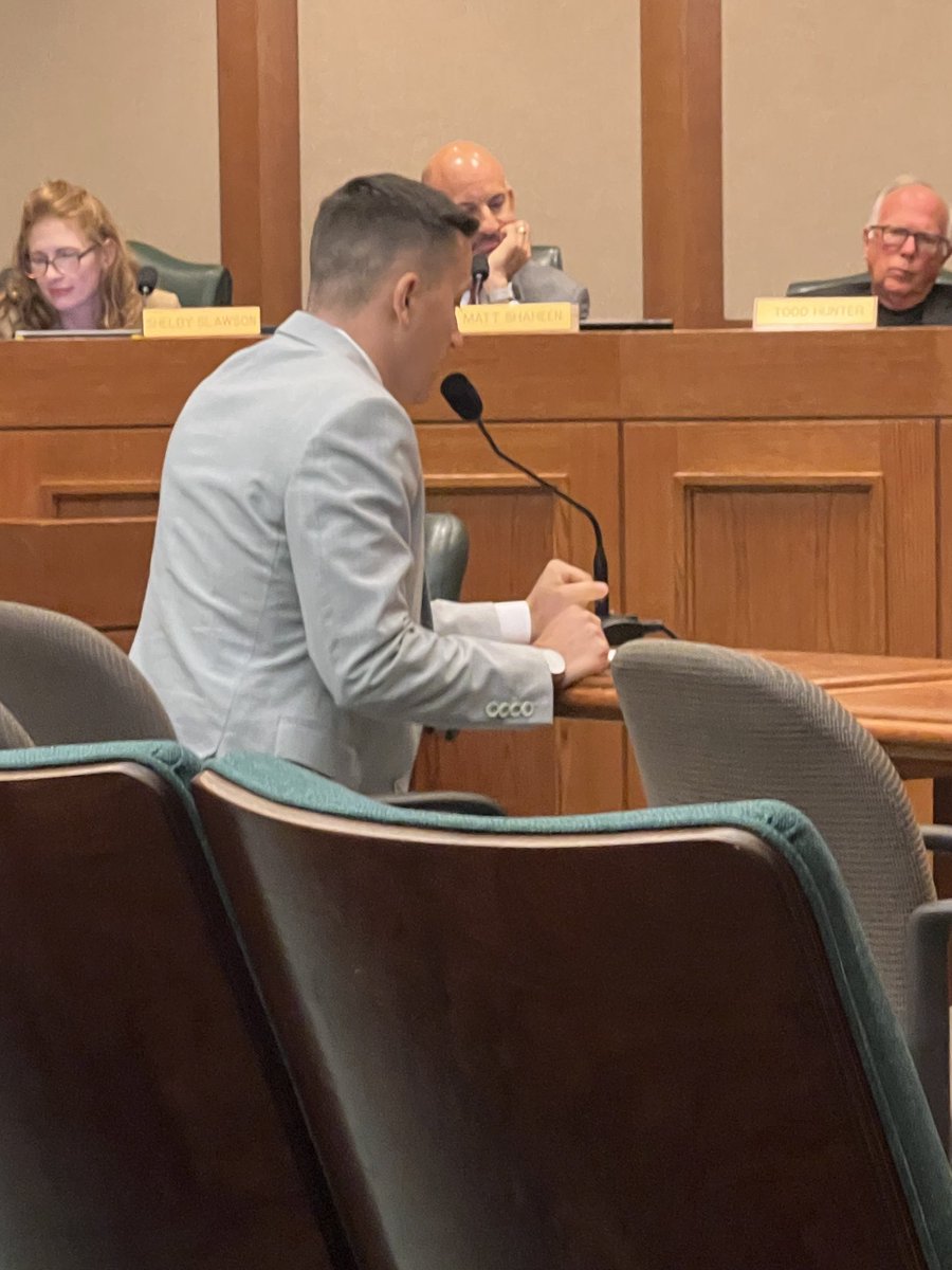 Lee Bratcher tweet media