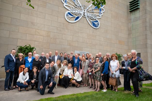 Yesterday saw the unveiling of an honorary plaque on a wall of the Jewish General Hospital for the lifetime of #volunteer work of Sheila Kussner, O.C., O.Q., C.O.M., Founder of <a href="/HopeandCope/">Hope Cope</a> Bravo Sheila for your dedication to supporting people with cancer!
