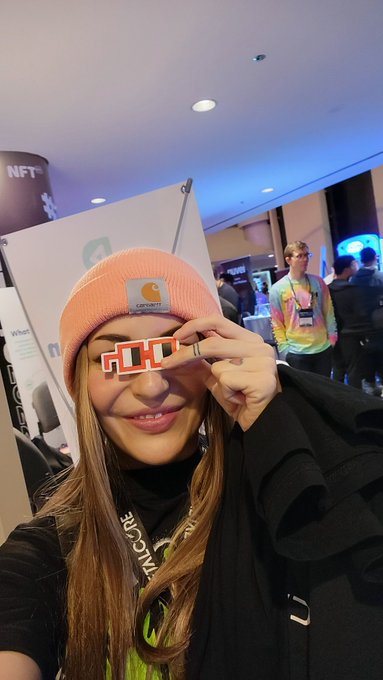 Holy fuck NYC was a blur of food and nerds 😀😍🤣 @NFT_NYC @sins_nft @JohnnySins @msuiche https://t.co/