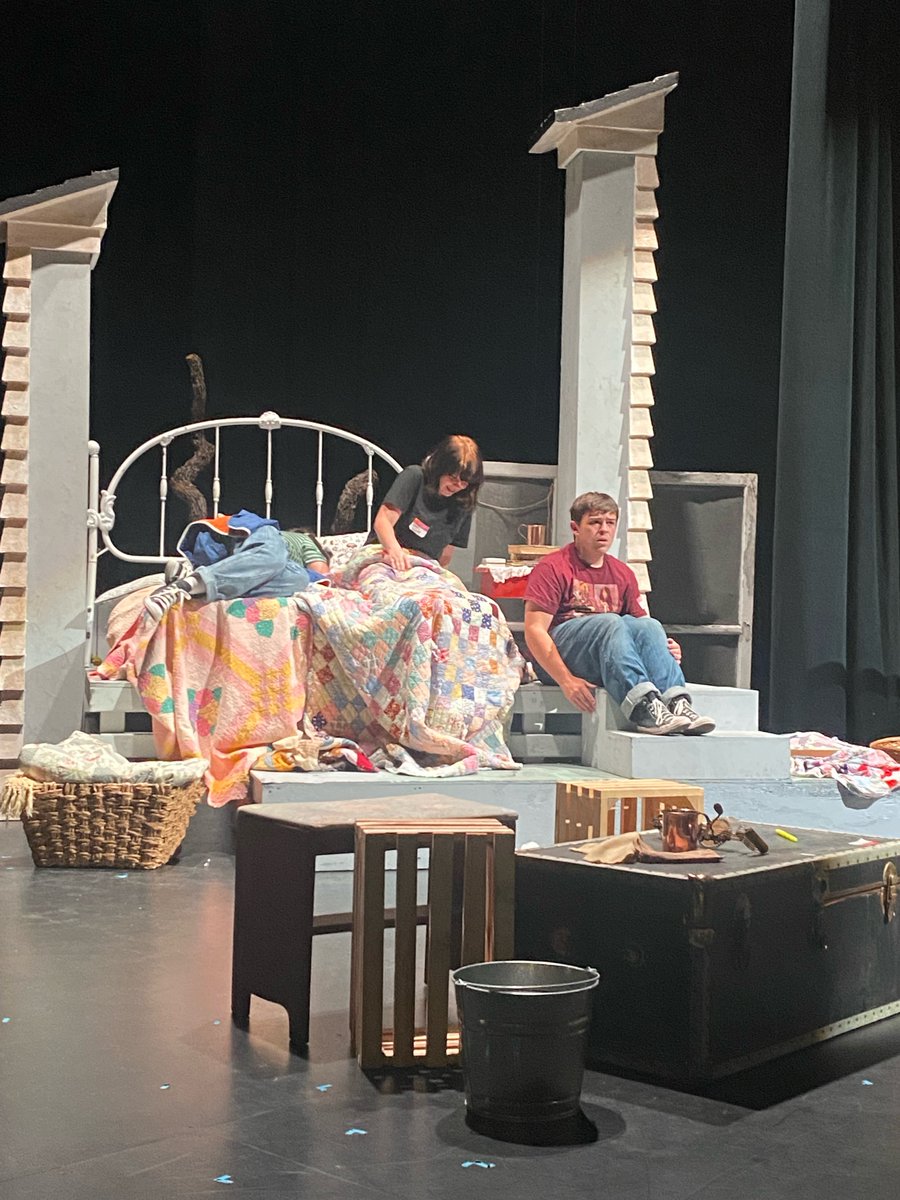 Jarrell_ISD's tweet photo. 📢One more day until showtime!
💪Students in our theatre camp are working hard building sets and rehearsing.
🎭They are performing "The Storm in the Barn."
tomorrow at 7 pm at Jarrell High School.
🎬Admission is $5.
🎟You can buy tickets at the door. 
🚪Doors open at 6:30 pm. https://t.co/4iEaaR1SvF