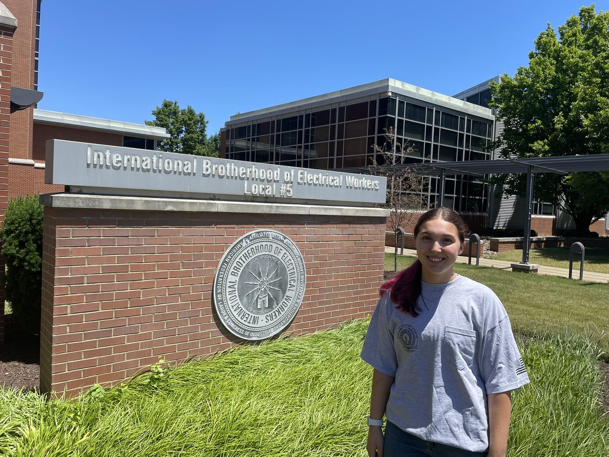 SteelCenterCTE's tweet photo. So proud of this 2020 Steel Center and @EFWarriors graduate. Cecilia Potts is doing big things as a third year @IBEW Electrician Apprentice! Free college, great salary/benefits, and exciting work everyday #pathway2success https://t.co/6iJWDI3f9Z