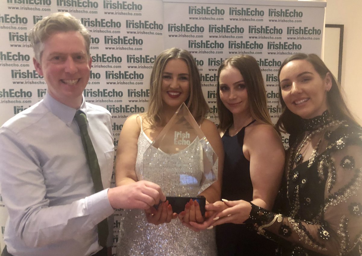 seanohaodha's tweet photo. Honored to present the Voices of Valor award to Amy Brett, Niamh Reilly and Sarah Cosgrave as part of the @IrishEcho Community Champions Awards yesterday evening. Comhgairdeachas agus go raibh maith agaibh ó bhun chroí. https://t.co/hXKwbN5gL4