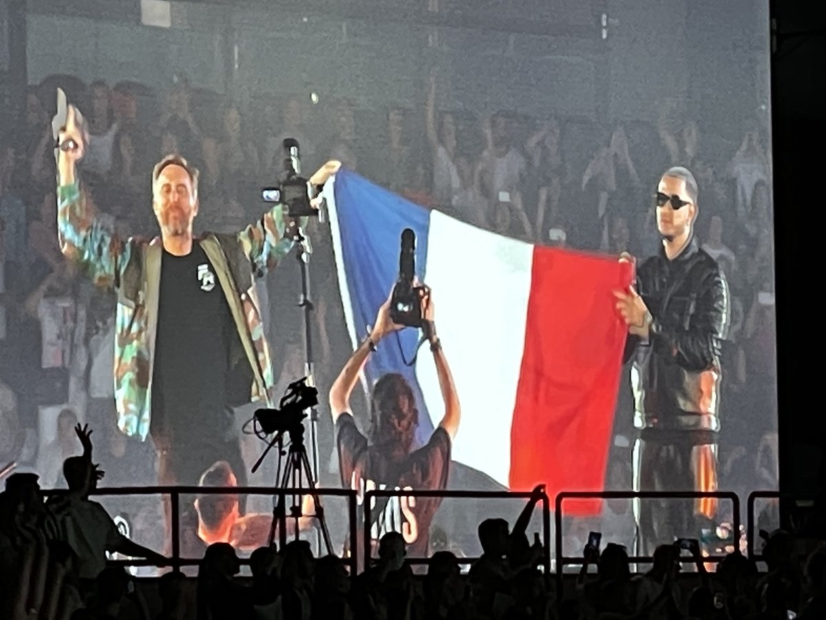 cedric_lgl's tweet image. Les 2 GOAT réunis ! 🇫🇷 
@djsnake x @davidguetta 
#DJSNAKE