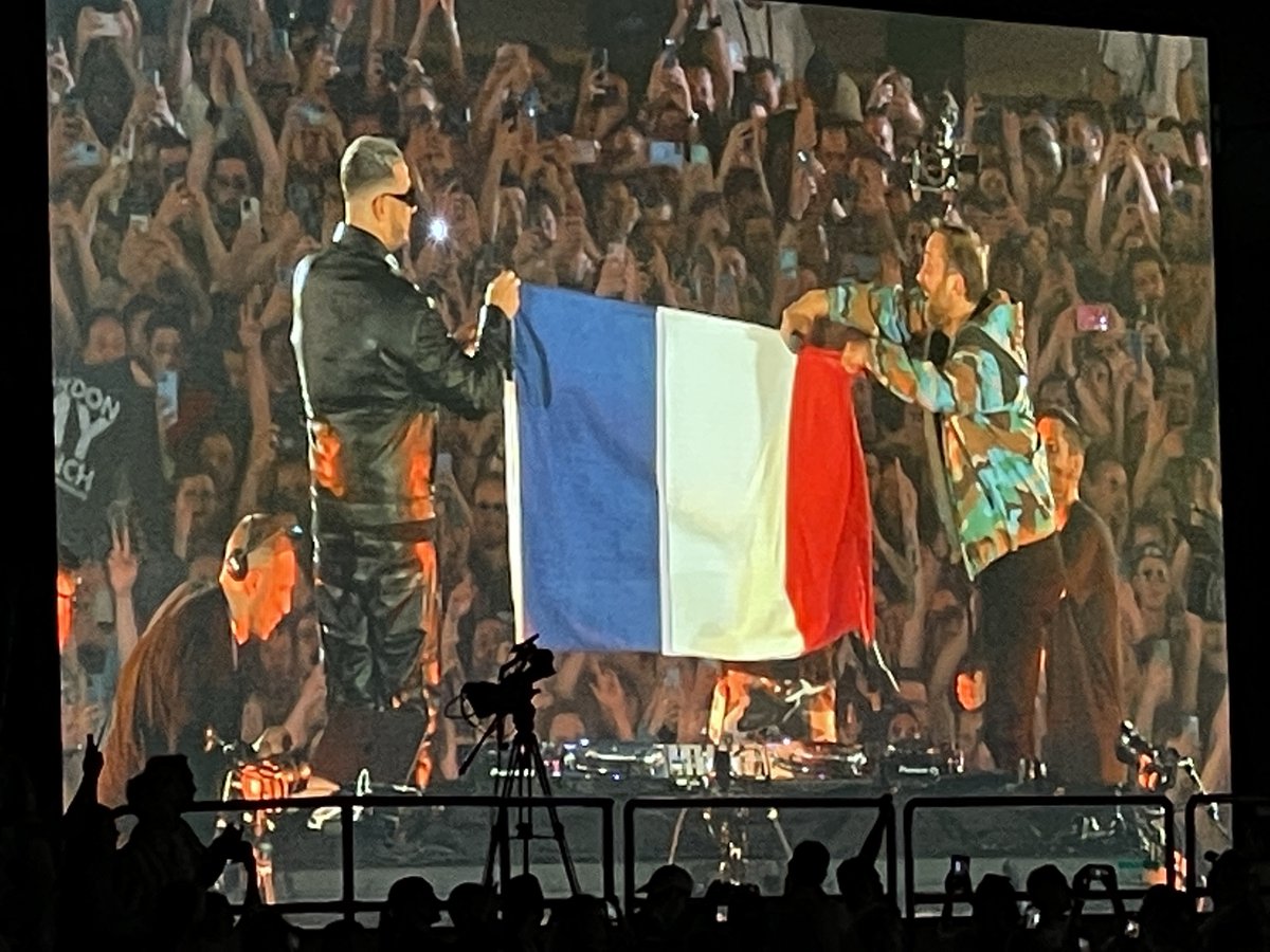 cedric_lgl's tweet image. Les 2 GOAT réunis ! 🇫🇷 
@djsnake x @davidguetta 
#DJSNAKE