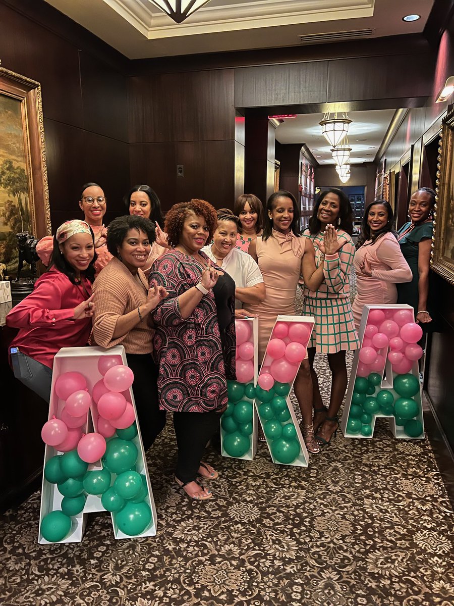 SheilaGrantTV's tweet photo. 💕💚 On May 22, 2022, I became a member of Alpha Kappa Alpha Sorority, Incorporated. I’m thrilled to be a part of this illustrious organization! Special thanks to the ladies who traveled from all over to usher me into this sisterhood and showered me with their presence. 💕💚 https://t.co/FC9jMqLD89